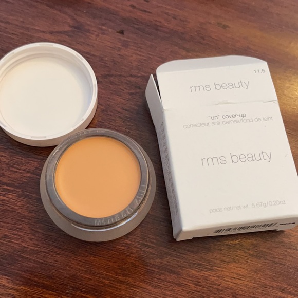 RMS Beauty Other - NWT RMS Beauty Un Cover-Up 11.5